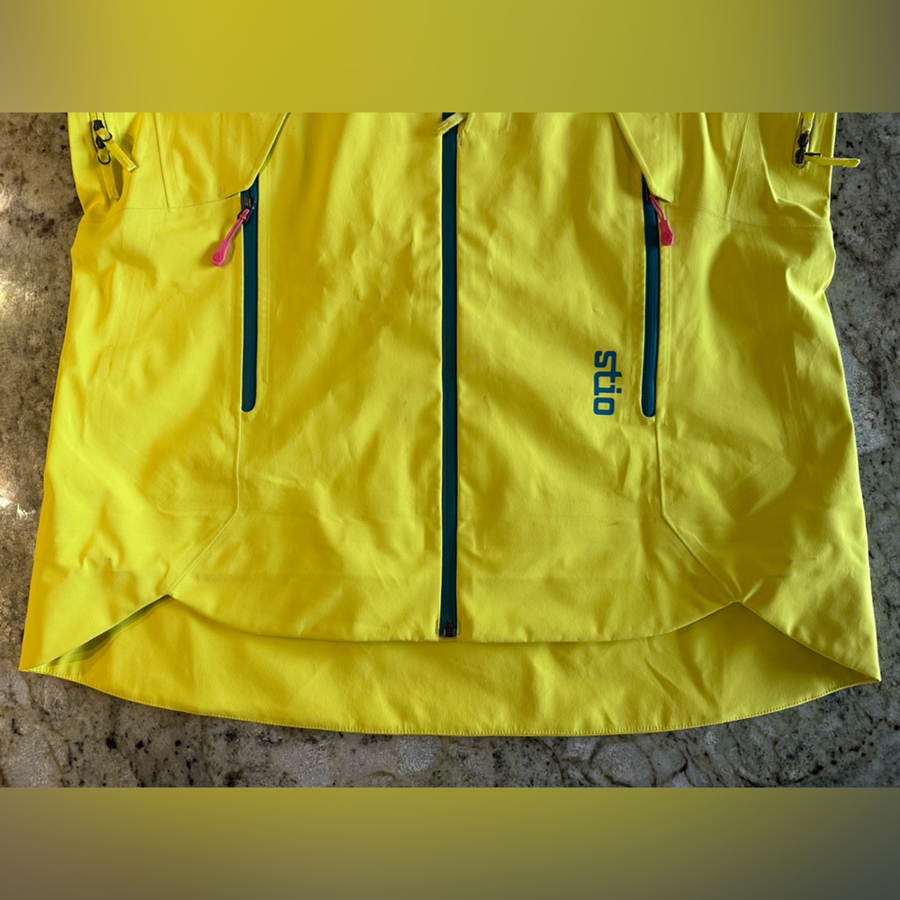 Stio Womens ‘22 Ski Shell - Picture 14 of 16